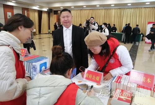 內江市市中區圖書館首次亮相兩會現場，助力代表委員履職